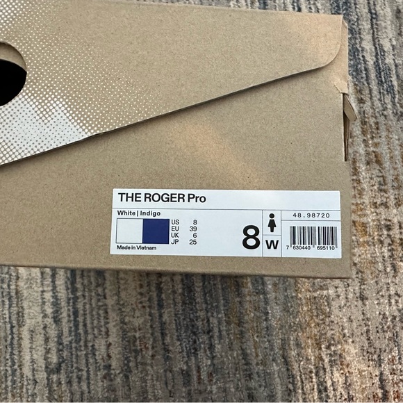 NIB THE ROGER Pro WHITE INDIGO BLUE TENNIS SNEAKER NEW - Picture 12 of 12